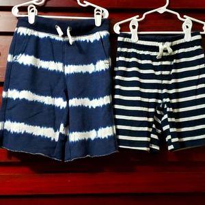 Boys Gymboree striped shorts in EUC size 5/6
